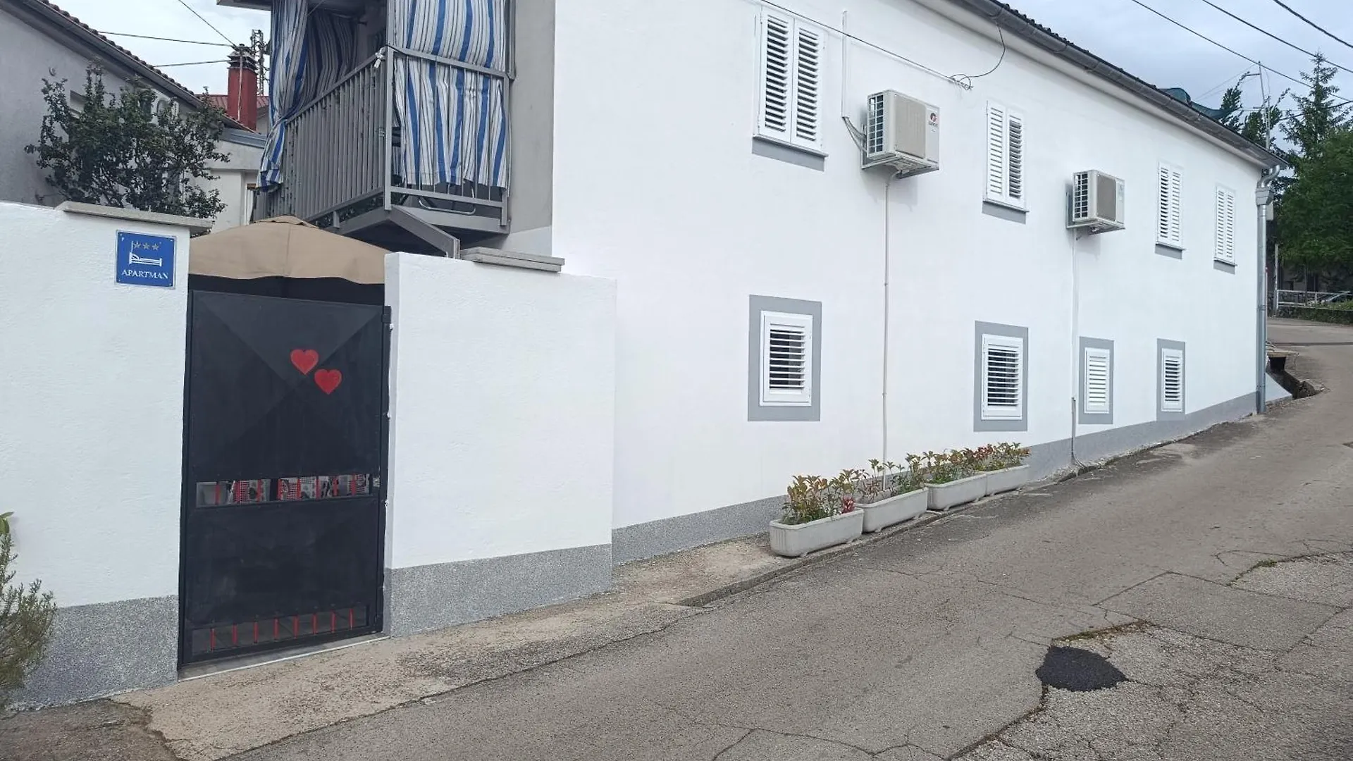 Apartment In Family House Linda Cavle Croatia